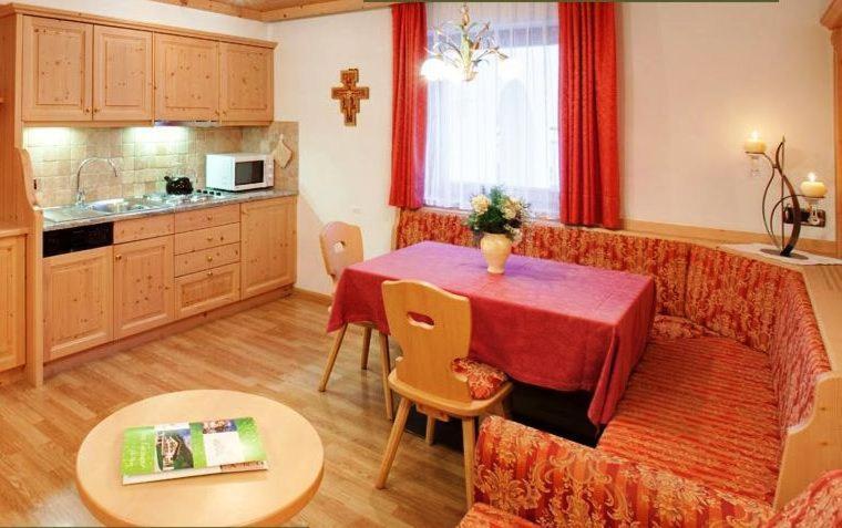 Residence Forcelles San Cassiano  Camera foto