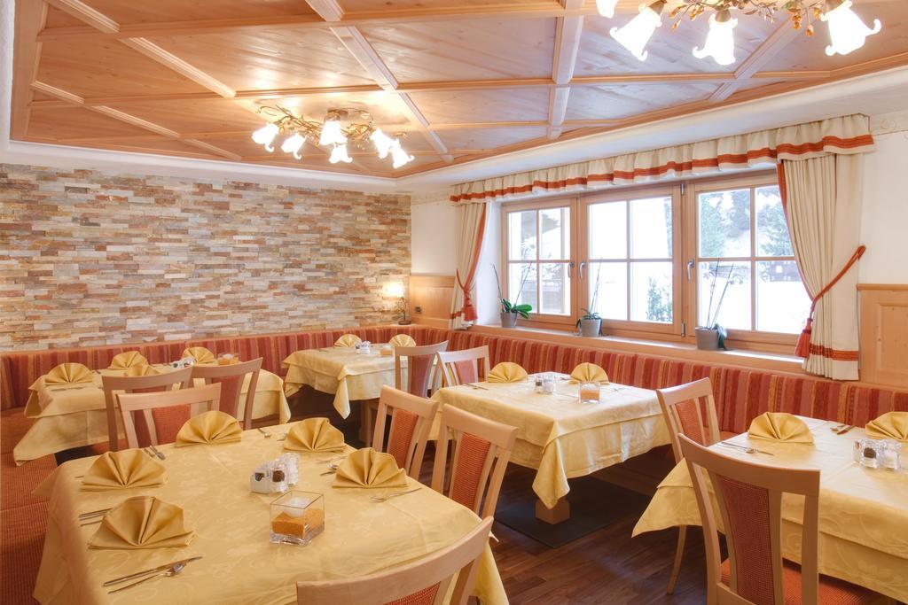Residence Forcelles San Cassiano  Esterno foto
