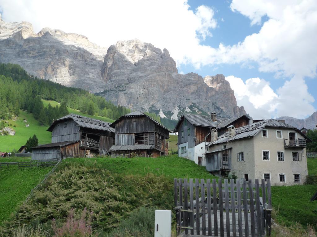 Residence Forcelles San Cassiano  Esterno foto